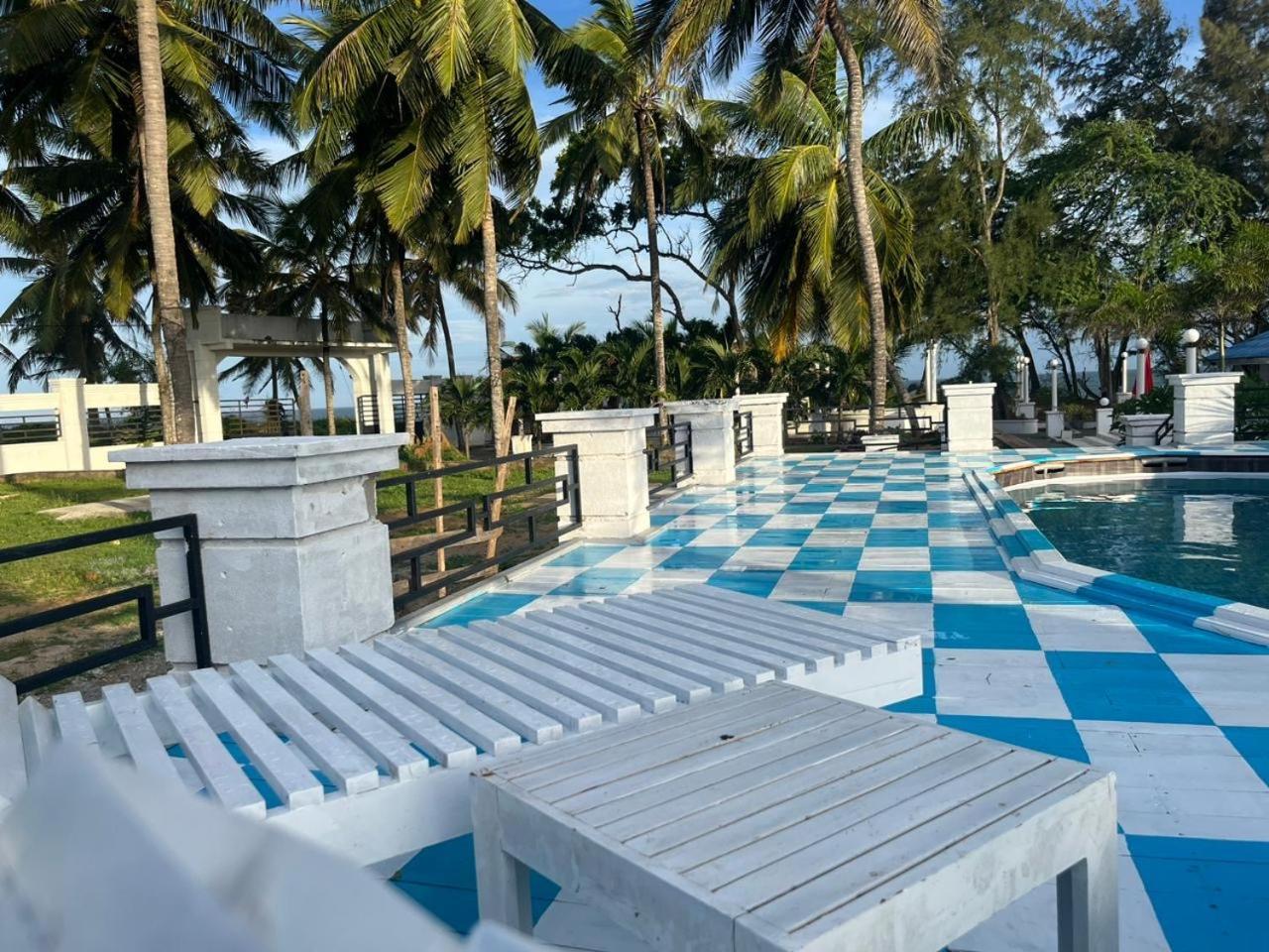 Ceylonta Beach Resort And Spa Хамбантота Экстерьер фото