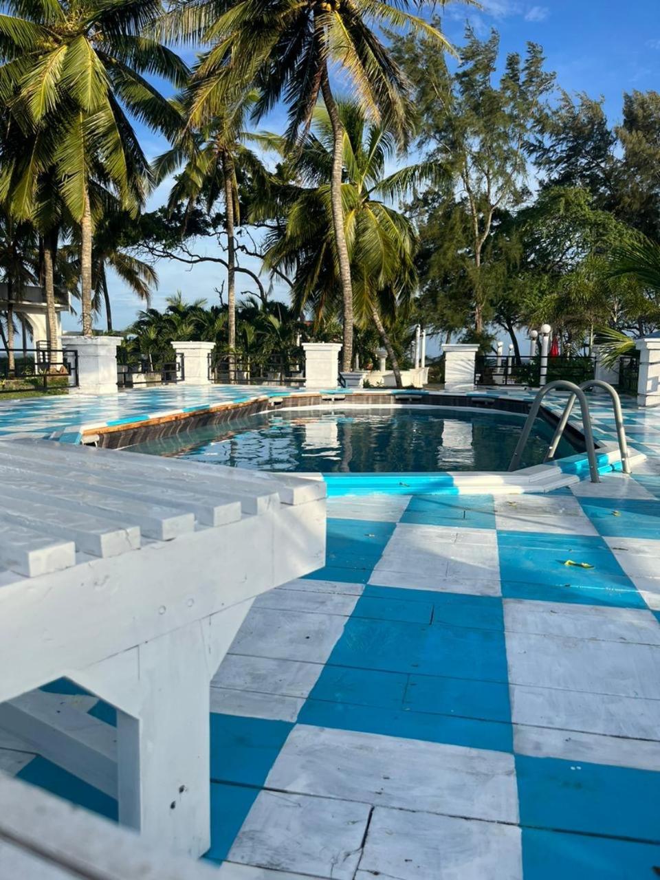 Ceylonta Beach Resort And Spa Хамбантота Экстерьер фото
